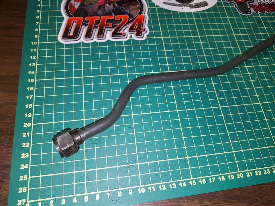 Tubo de aceite Honda XR500R XL600R XR600R 15710-MG3-000 usado para 1983-87 500-600cc Foto 3 de 4