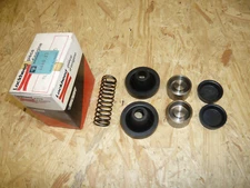 Peugeot 404 and 504 PU repair kit wheel brake cylinder 1.1/8" large 4448.23