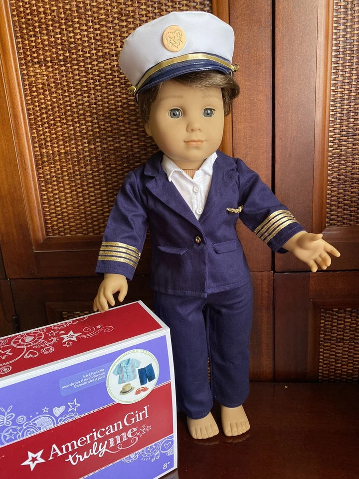American Girl Logan Everett con traje de piloto Air Lunes y traje extra Foto 2 de 4