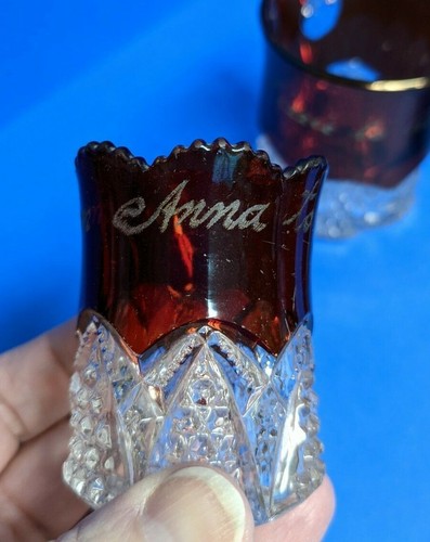 Antique souvenir ruby red flash glass 1907 cup/mug, toothpick holder, mini mug - Picture 5 of 12