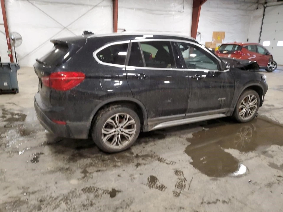 (LOCAL PICKUP ONLY) Trunk/Hatch/Tailgate Incandescent Lamps Fits 16-22 BMW X1 19 Foto 4 de 4