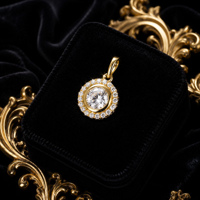 9 kt Gelbgold Heiligenschein Anhänger gepunzt British Made alle Kettenlängen