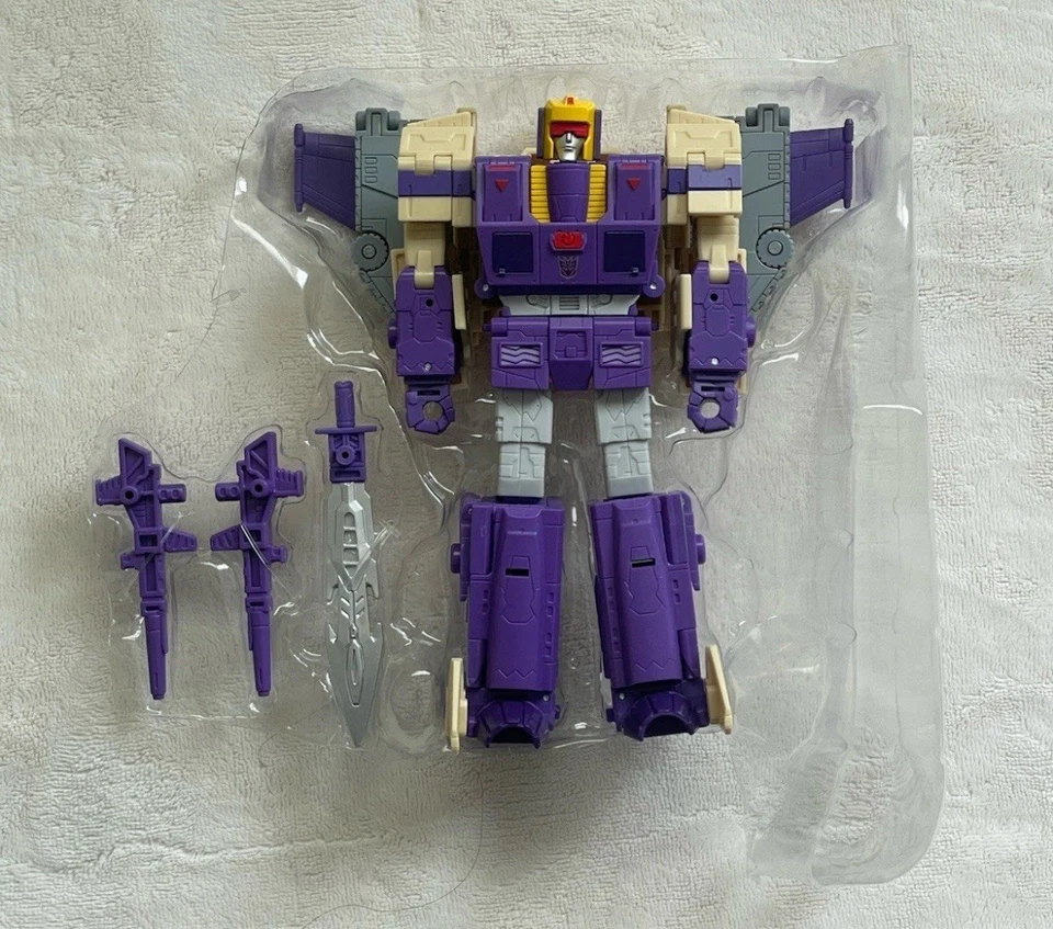 Transformers Dramatic Capture  DCS-03 Triple Takeover (Blitzwing ONLY) T-Spark - Image 2 of 4