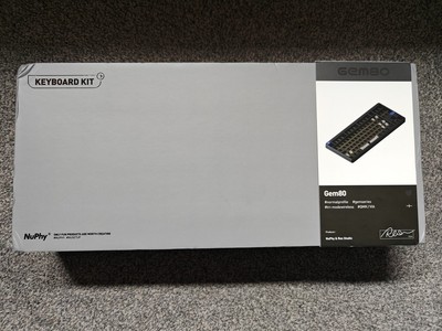 NuPhy Gem80 Keyboard Kit in Indigo mit schwarzer Tastenkappe Set und Raspberry Switches