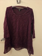 NWT Simply Vera Vera Wang Petite PXS Burgundy Floral Clip Jacquard Blouse 