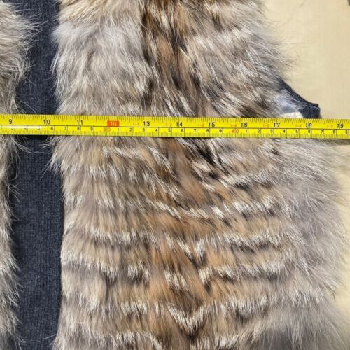 Saks Fifth Ave Gray Cashmere Sweater Vest Real Coyote Fur Women’s Size Medium - Picture 2 of 9