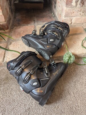 Rossignol Skischuhe Saphir 26,5 schwarz Retro 305 mm Comfort Fit Cockpit