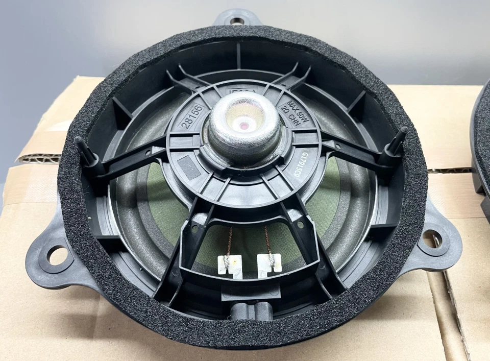 Ensemble haut-parleurs de porte avant d'origine Nissan GT-R R35 OEM Standard ... - Photo 3/3