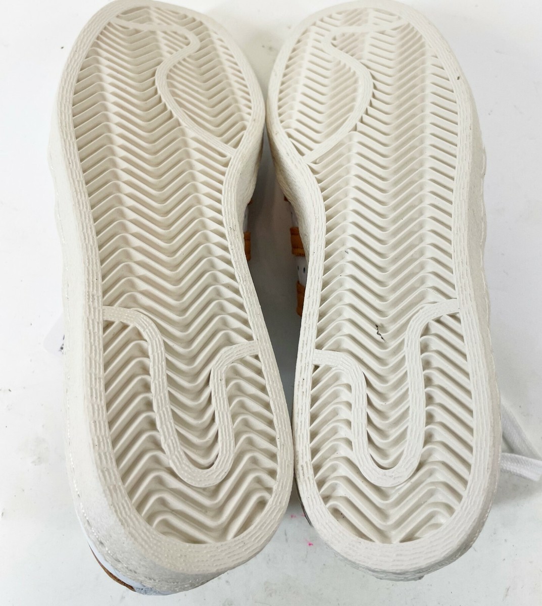 Adidas Superstar NWOB 80s White Gold Cloud Croc Embossed