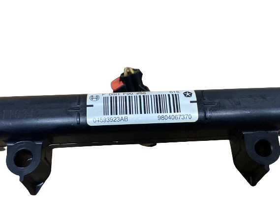 Trilho de injeção injetor de combustível DODGE CARAVAN 3,6L + injetores 04593923AB - Imagem 4 de 4