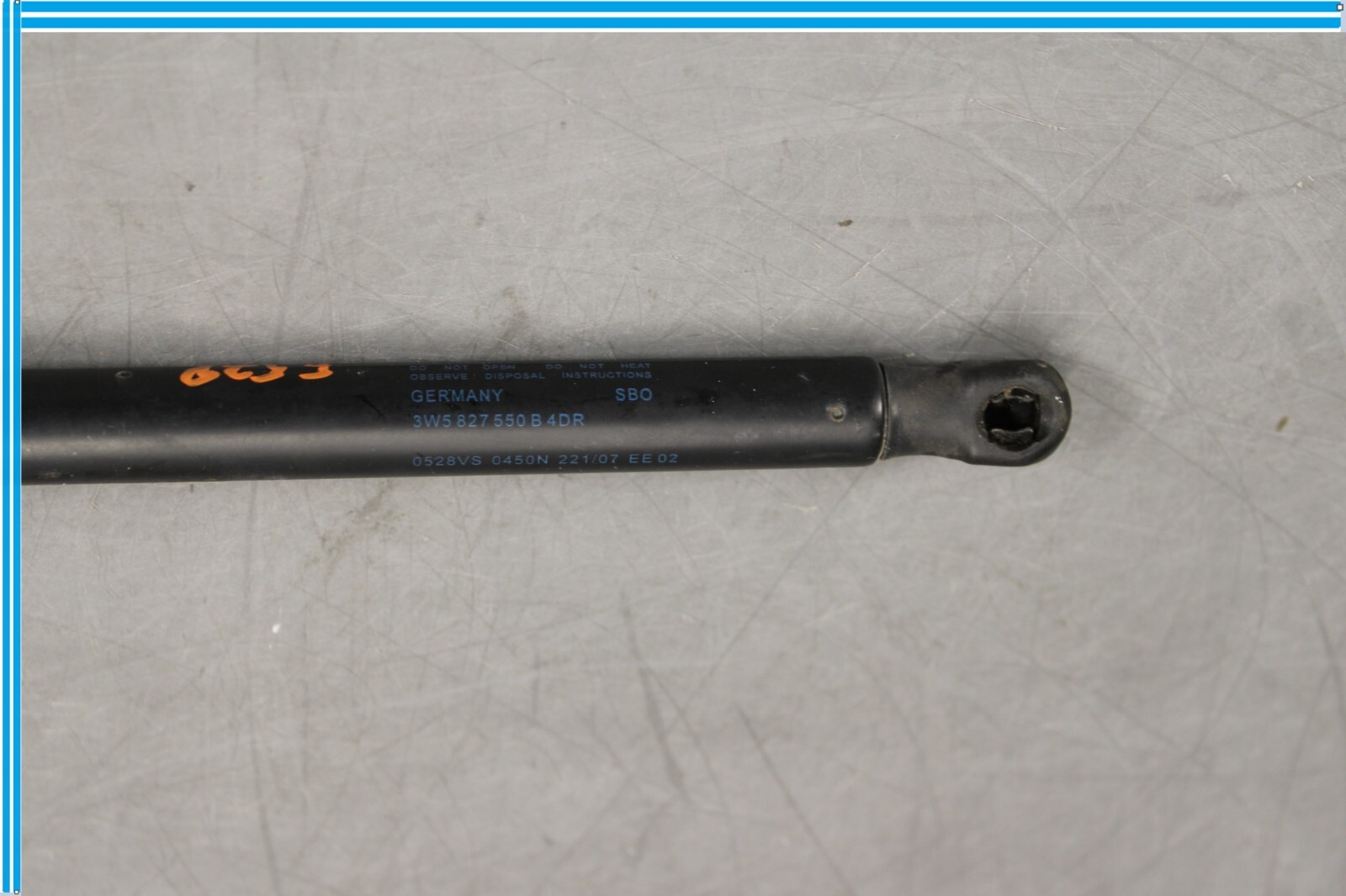 Bentley Continental 2004-2012 Right Strut assembly