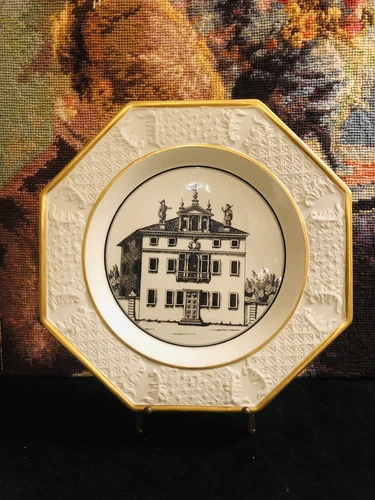 Vintage Mottahedeh Italian Classical White and Black Toile Creil Octagon Plate