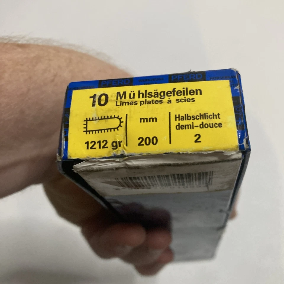 PFERD Mill Saw Files (10 Pack) 8” Second Cut 1212 Gr EDP 19017  - Image 4 of 4