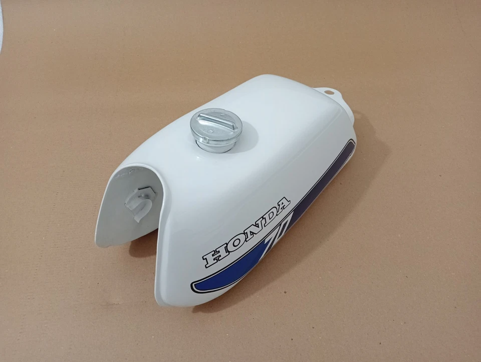 Honda ATC70 Steel White Painted Gas Fuel Petrol Tank Model 1978-1985 with Cap - Изображение 4 из 4