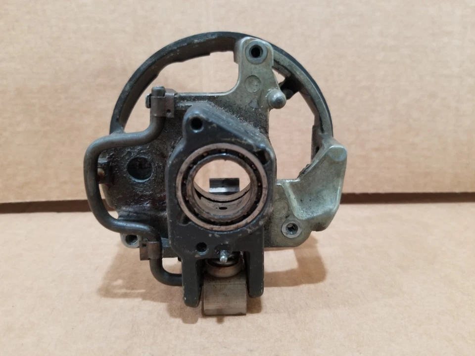 80-91 Ford Truck Bronco Tilt Steering Column Bearing Housing - Image 3 of 4