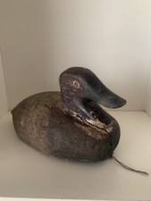 Chasse pêche art populaire. Appeau appelant leurre canard ancien en bois