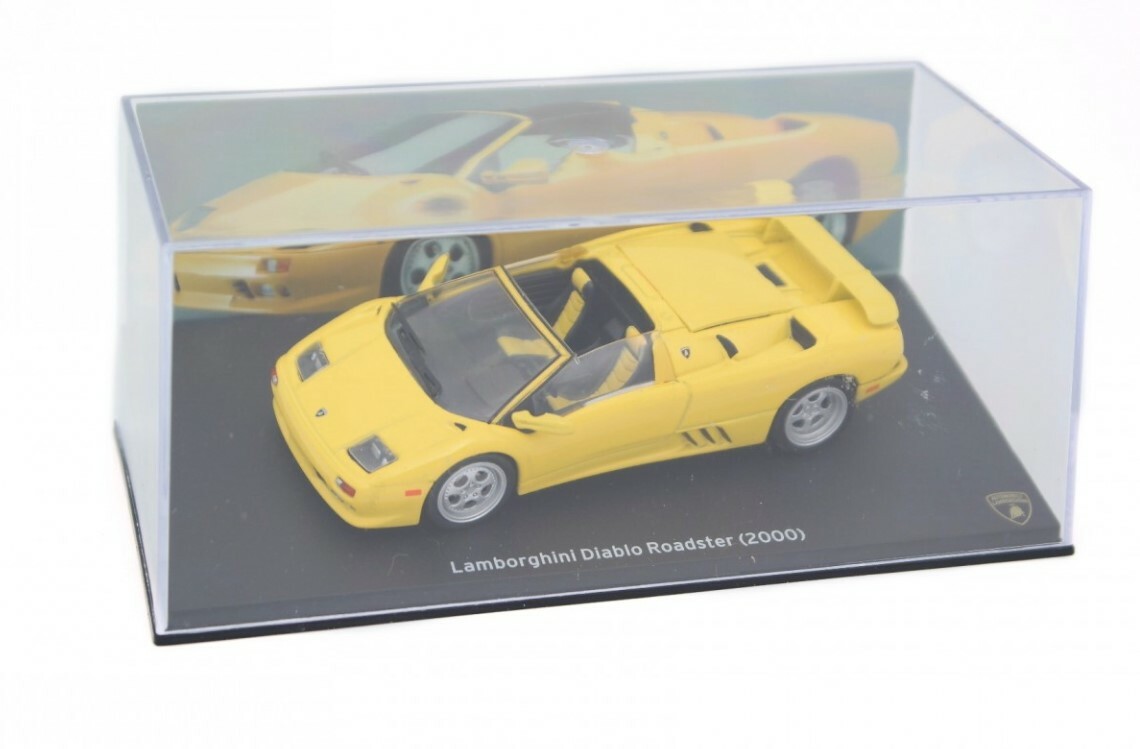 Lamborghini Diablo Roadster 2000 in yellow 1:43 scale