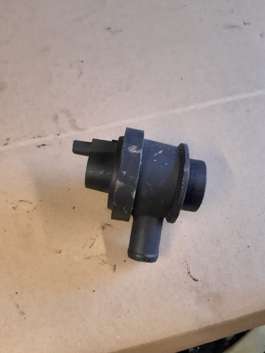 VW BUS T3 Druckregelventil Turbolader 1.6 td, JX Diesel, Multivan, 068 129 633