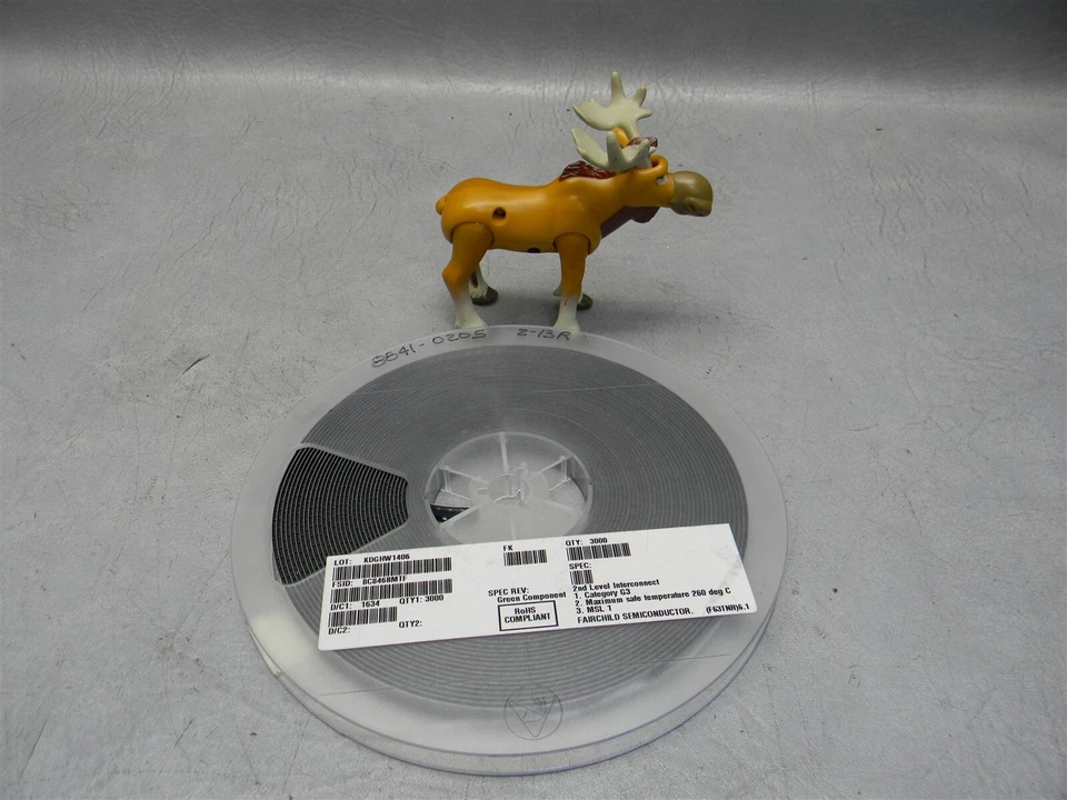 Carrete de transistores bipolares Fairchild BC846BMTF de 3000 Foto 3 de 4