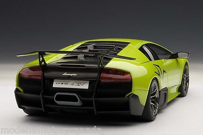 LAMBORGHINI MURCIELAGO LP670-4 SV VERDE ITHACA GREEN by AUTOart 1