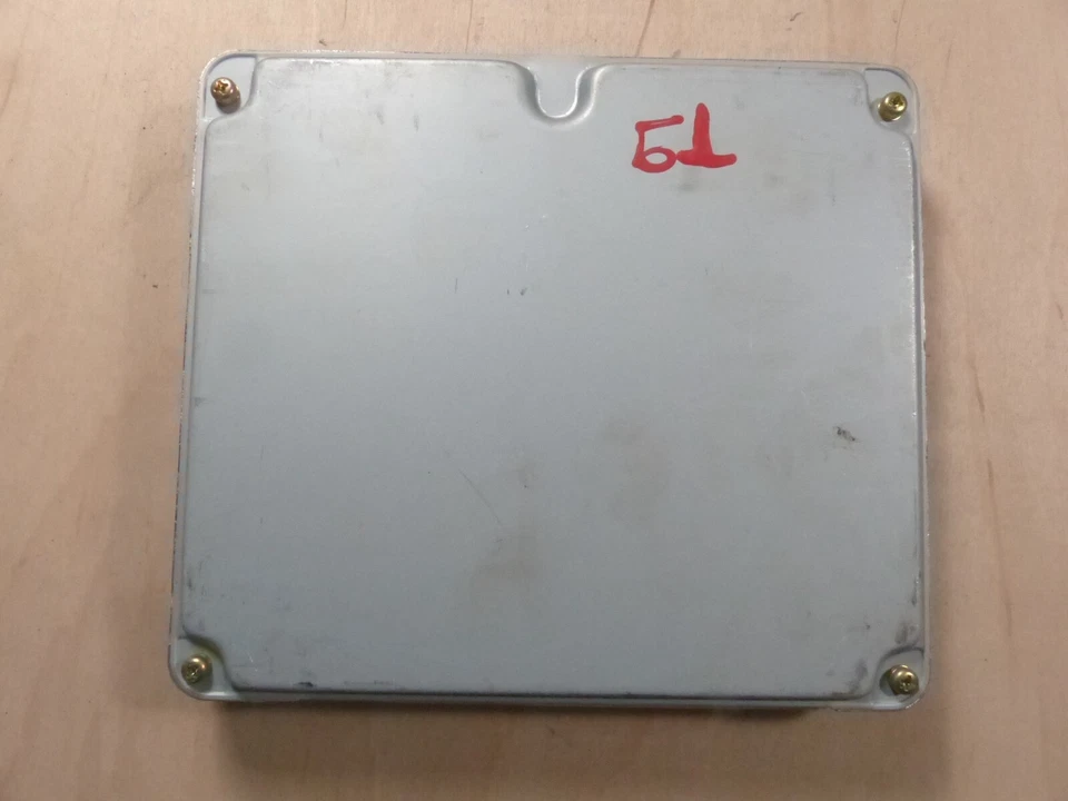 COMPUTADORA 00 LEXUS RX300 AWD ECU ECM 89661-48081 Foto 2 de 3