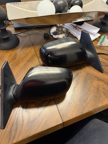 01-05 lexus is300 power folding mirrors - Picture 1 of 3