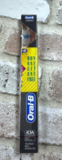 Vintage 1991 Oral B Soft Straight Indicator Bristles Toothbrush NOS