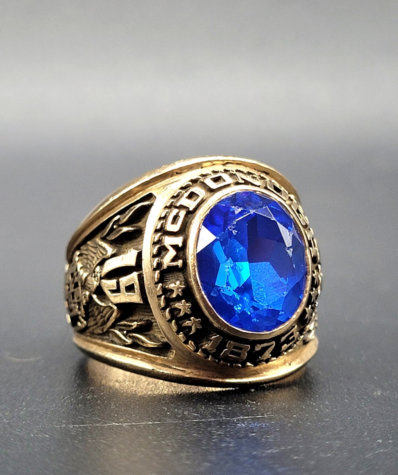 Vtg 10K 1976 McDonogh High School Class Ring Gold Blue Stone 15.57grams