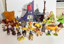 Lion Guard Hyena’s Hide Out Play set + 3 Sets, 29 Figures Total, + Lion King