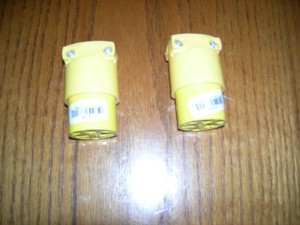 2 Cooper 4229 female plugs