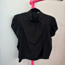 ELIZA J TOP SIZE MEDIUM