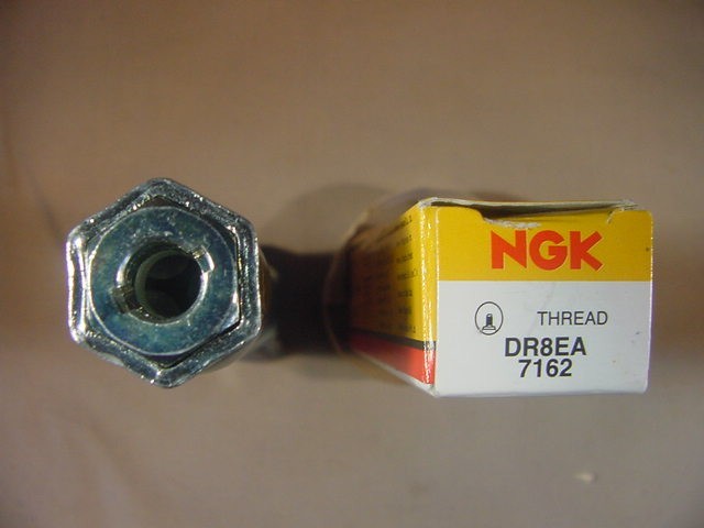 MASSIMO MSA 400 ATV - NGK DR8EA Spark Plug 7162 with 18MM Socket Wrench