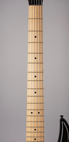 Carvin LB76P 6-String Bass - Left Handed - Flame Maple Top w/OHSC - Picture 6 of 19