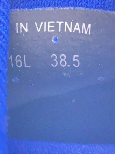 PRADA Low-cut Sneaker -- BLU 1s716l Used - Picture 5 of 5