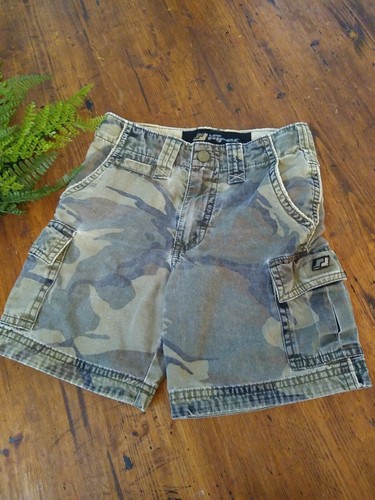 Lee Pipes Boys Camo Shorts Size 4 R Green Camouflage Distressed Cargo - Picture 3 of 7
