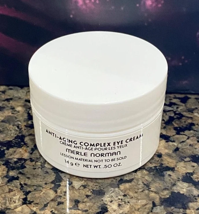 Merle Norman ANTI AGING COMPLEX EYE CREAM...NEW
Opens in a new window or tab