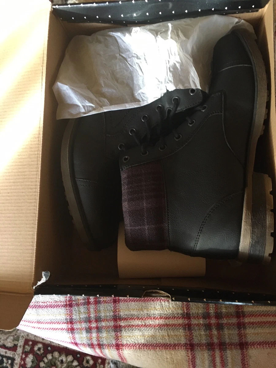 Soviet merck in black uk size 11 RRP 64. Reasonable Offers Considered