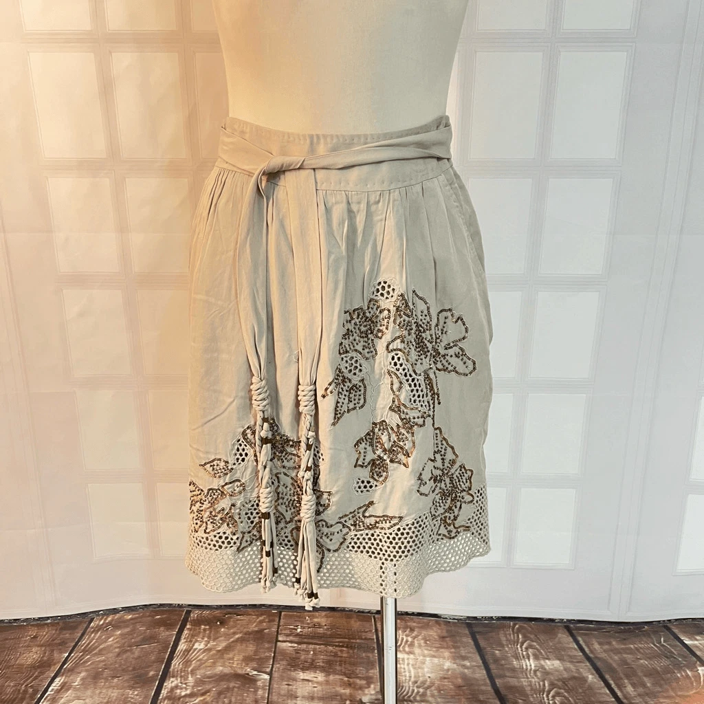 Elie Tahari NWT Parker sequined skirt in cotton seed size 2
