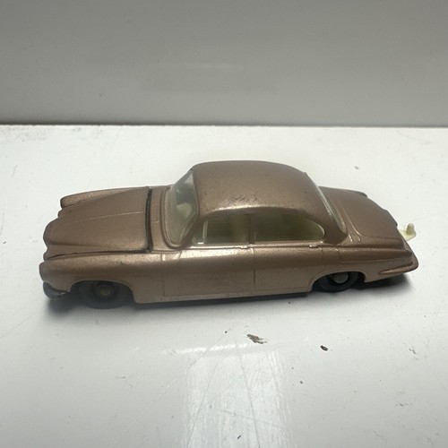 Matchbox Lesney # 28 Jaguar MK10 Brown Diecast No Box - 第 1/7 張圖片