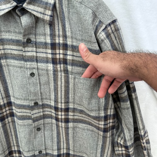 Pendleton Lodge Shirt Mens S Gray Plaid 100% Wool Flannel Pocket Button Up - Picture 5 of 10