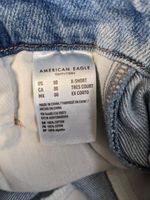 American Eagle Sz 00 X-Short Pleated Straight Jeans High Rise Blue