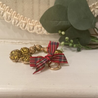 Bracelet Gift Box Crown & Ivy Gold Tone Glitter Christmas Bow-7.5 In Length-NWT
