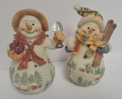 Vintage Kirkland's Winter Scene Christmas Snowman 5'' Figurines w/ Apples & Skis