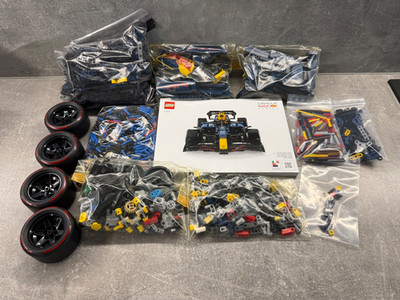 LEGO Technic 42206 Oracle Red Bull Racing RB20 F1 Car *sortiert*
