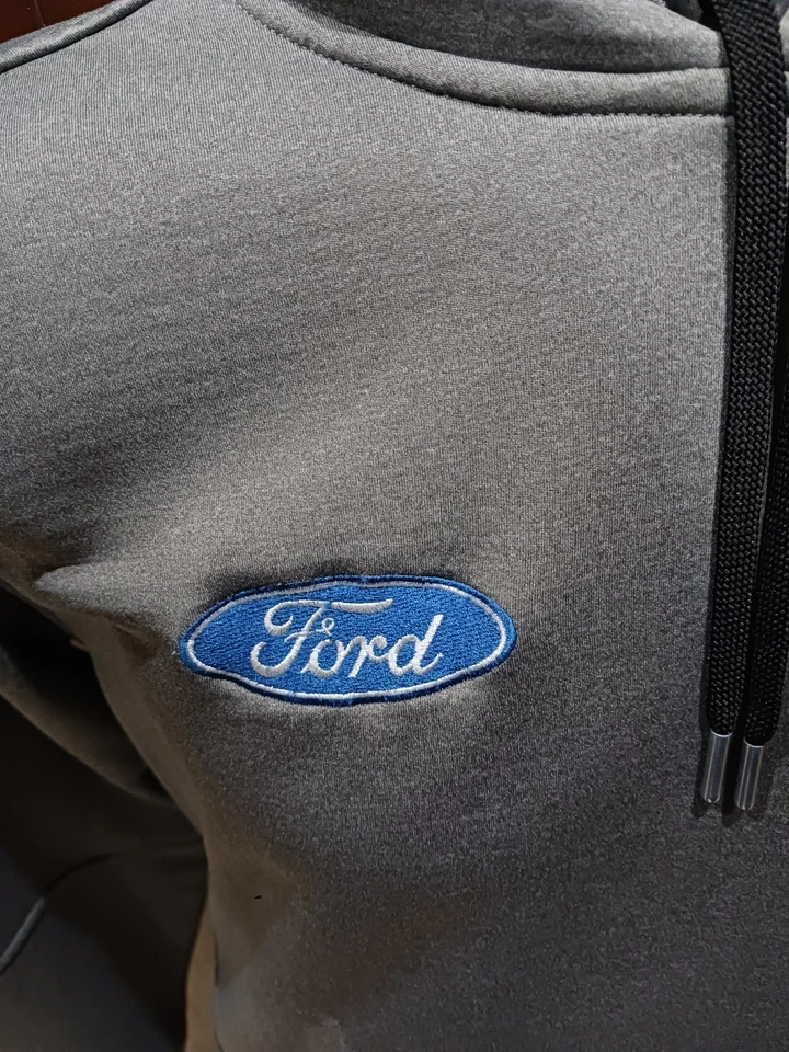 Camisa con Capucha Mediana Emitida por el Equipo Ford Stewart-Haas Racing NASCAR Briscoe Berry Foto 3 de 4