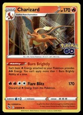 Carta Pokemon rara Charizard 010/078 SWSH Pokemon GO Holo - quasi nuova