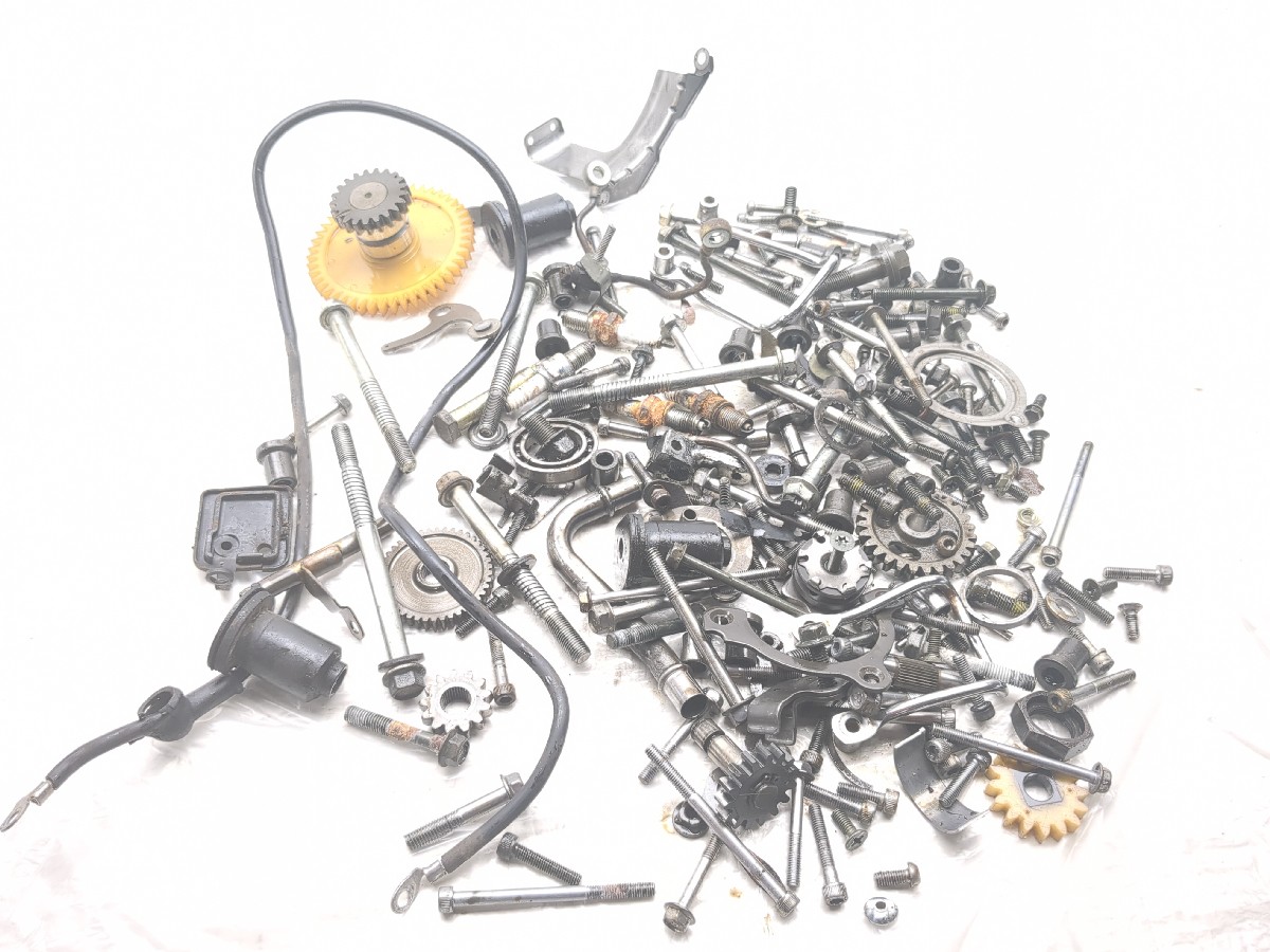 96-01 Yamaha XVZ1300 Royal Star Miscellaneous Parts Master