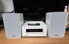 Onkyo CR-255 Hifi System / White / iPhone Lightening dock / remote