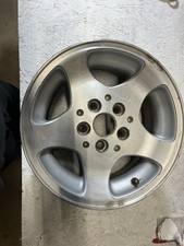 1996-1998 Jeep Grand Cherokee Zj Wheelrim. 15x7. Part Number 52088178.