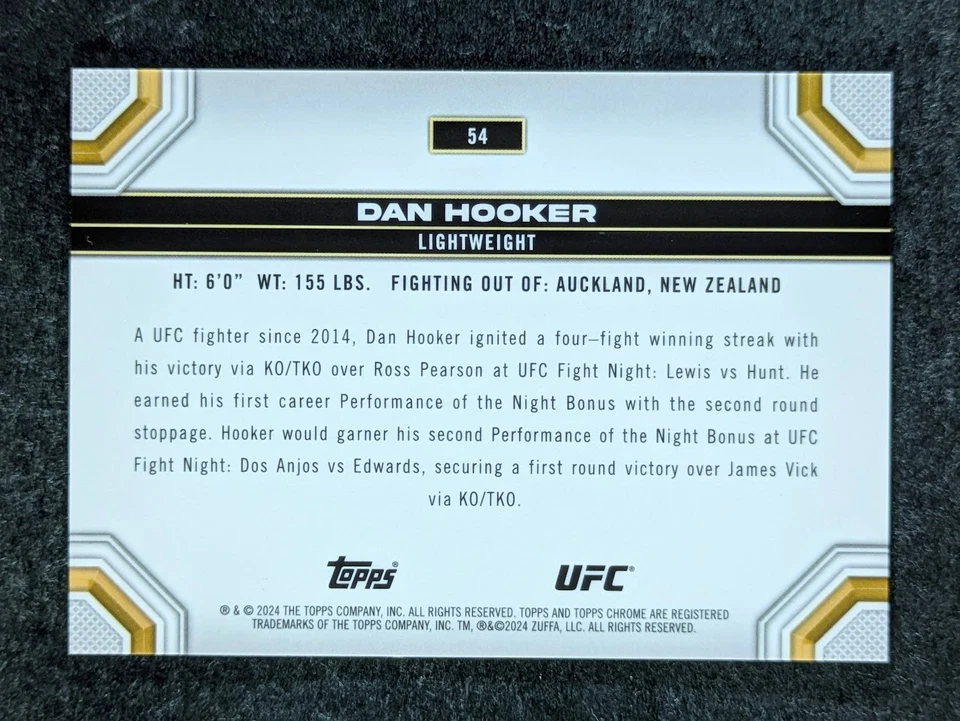 2024 Topps Chrome UFC MMA DAN HOOKER 19/25 Orange Refractor SP Lightweight #54 - Image 2 of 3